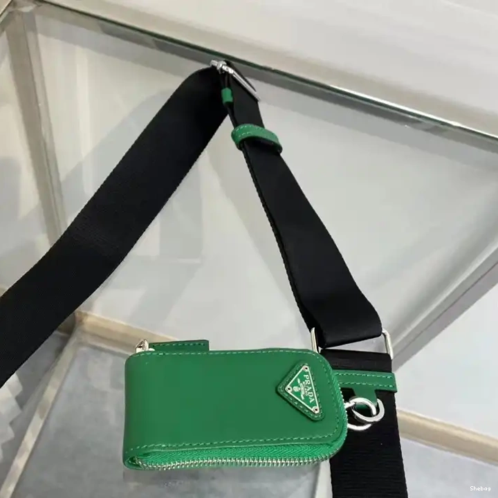 2212HT0001 Prada Bag 0617